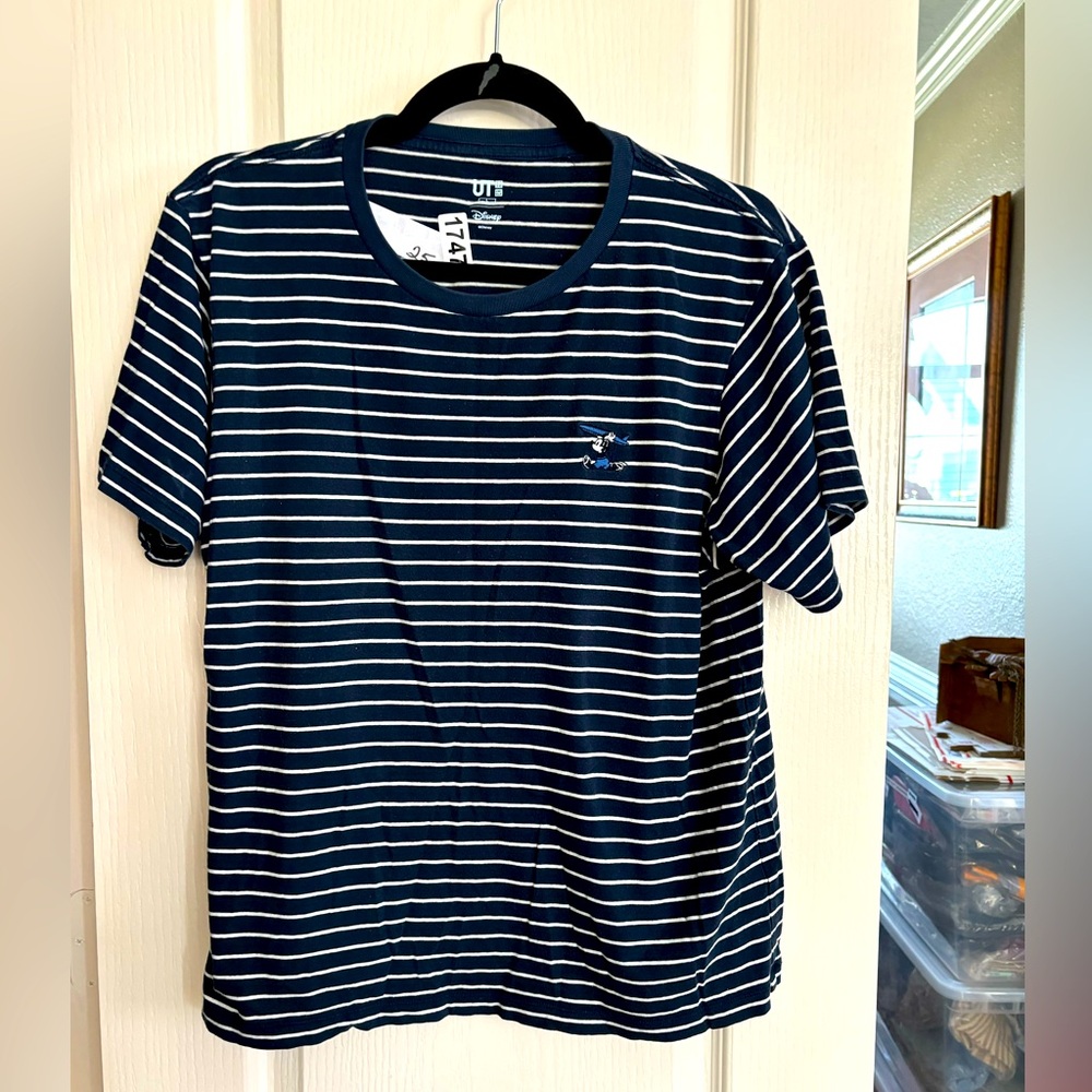 Ladies, Disney T-shirt. Size L. Very good used condition. embroidered logo.